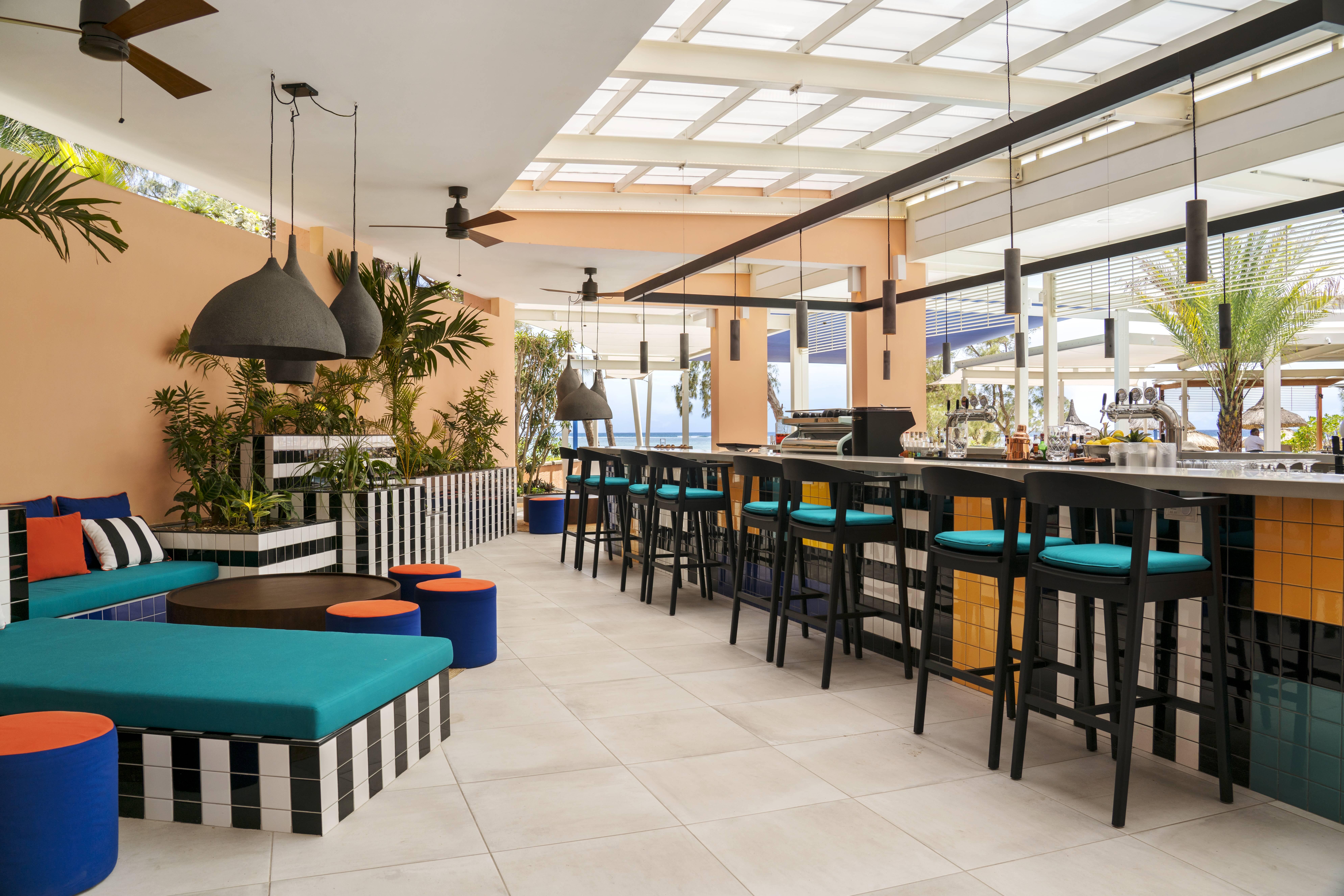 Salt Of Palmar, An Adult-Only Boutique Hotel Belle Mare Εξωτερικό φωτογραφία The bar at the rooftop lounge